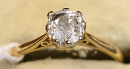 LOT 651
