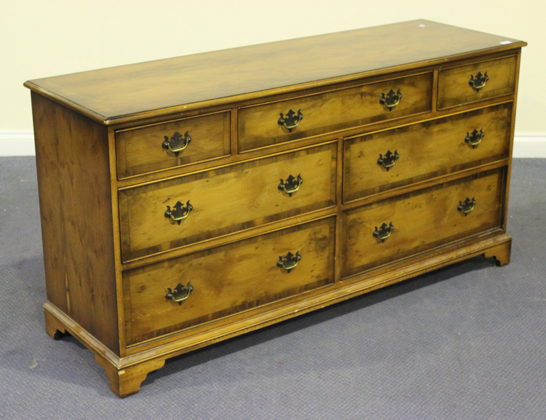 A Modern Yew Bedroom Chest Fitted With An Arrangement Of