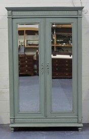 LOT 2084