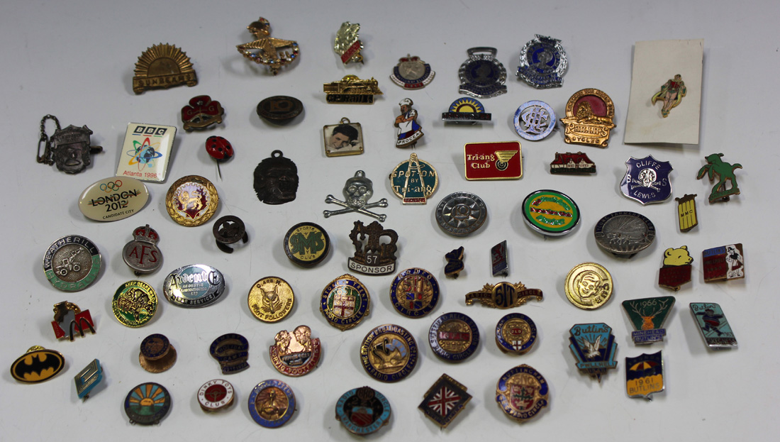 A large collection of 20th Century advertising and novelty enamel pin ...