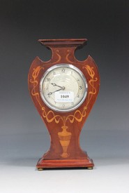 LOT 1049