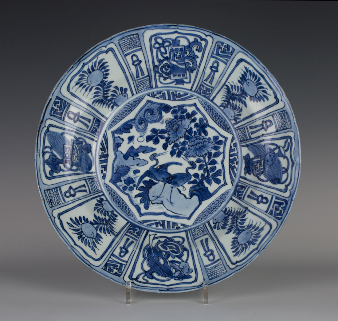 A Chinese blue and white Kraak porcelain dish, late Ming dynasty ...