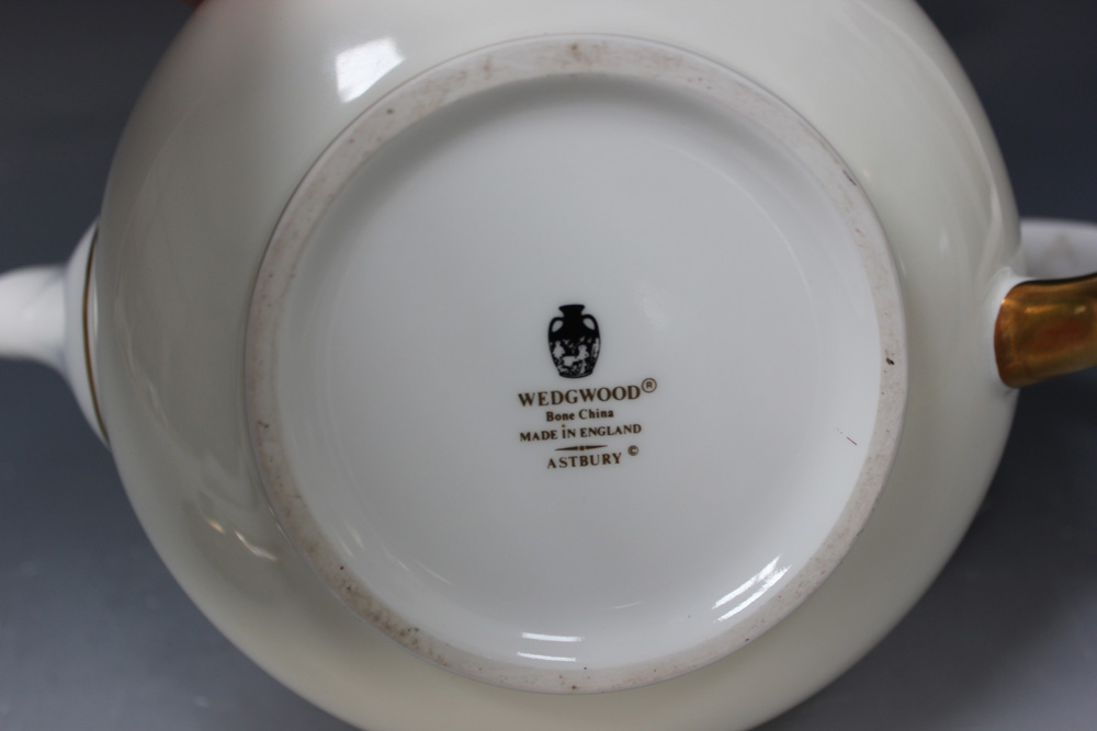 A Wedgwood 'Astbury' pattern bone china teapot, with finely gilt