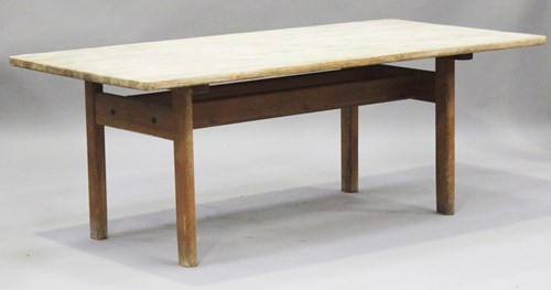 LOT 2124