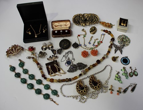 Modern, Period & Antique Jewellery Auctions & Valuations at Toovey’s in ...