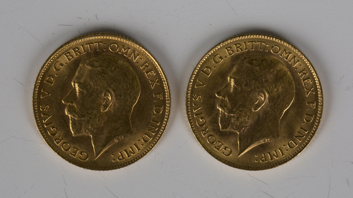 Two George V half-sovereigns 1914.