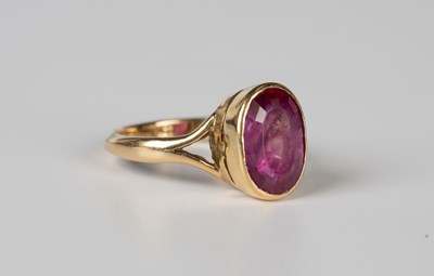 LOT 580