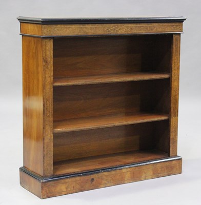 LOT 2075