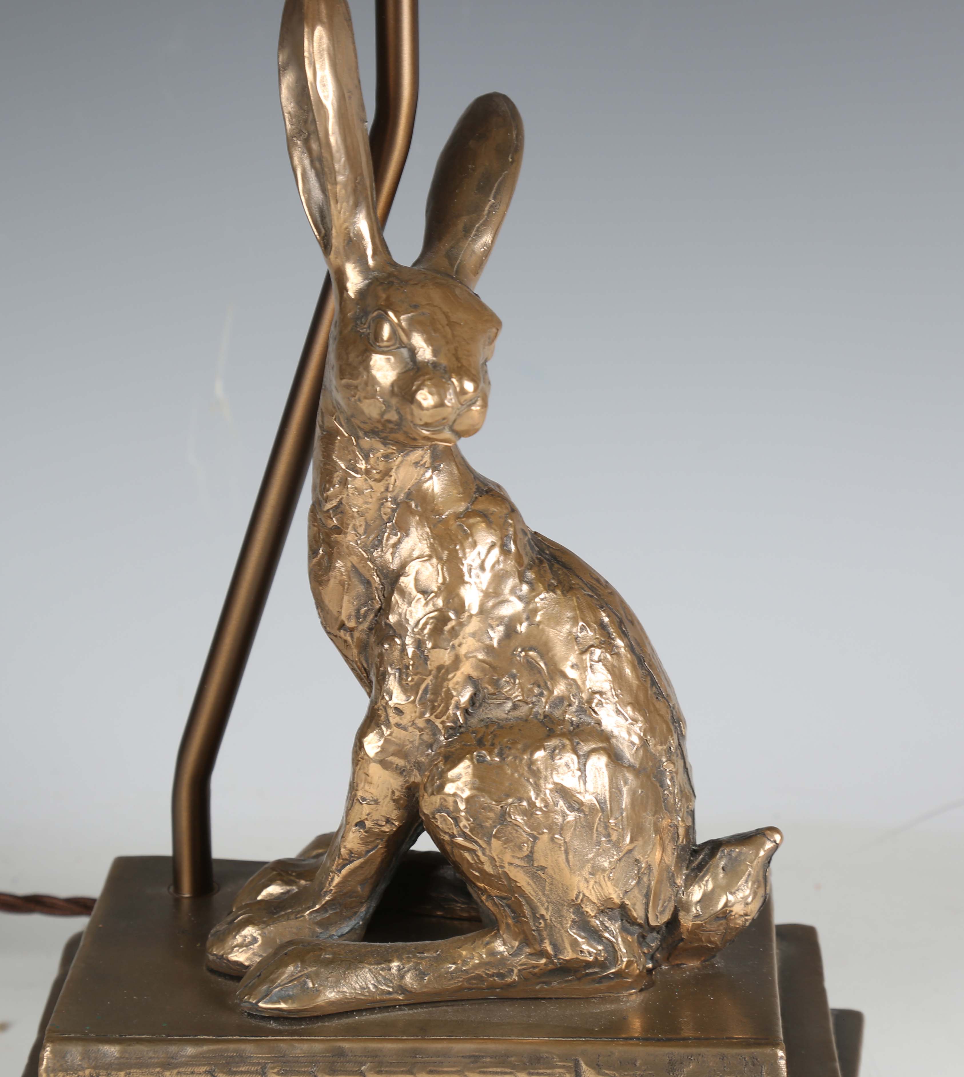 David hunt store hare lamp